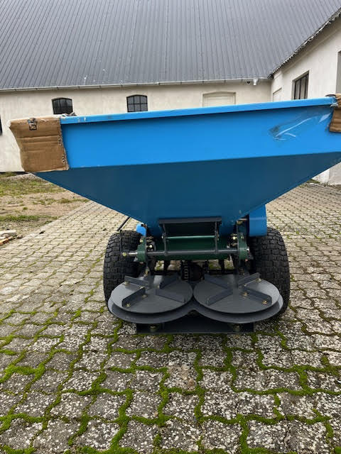 Wigon Topdresser og gødningsspreder